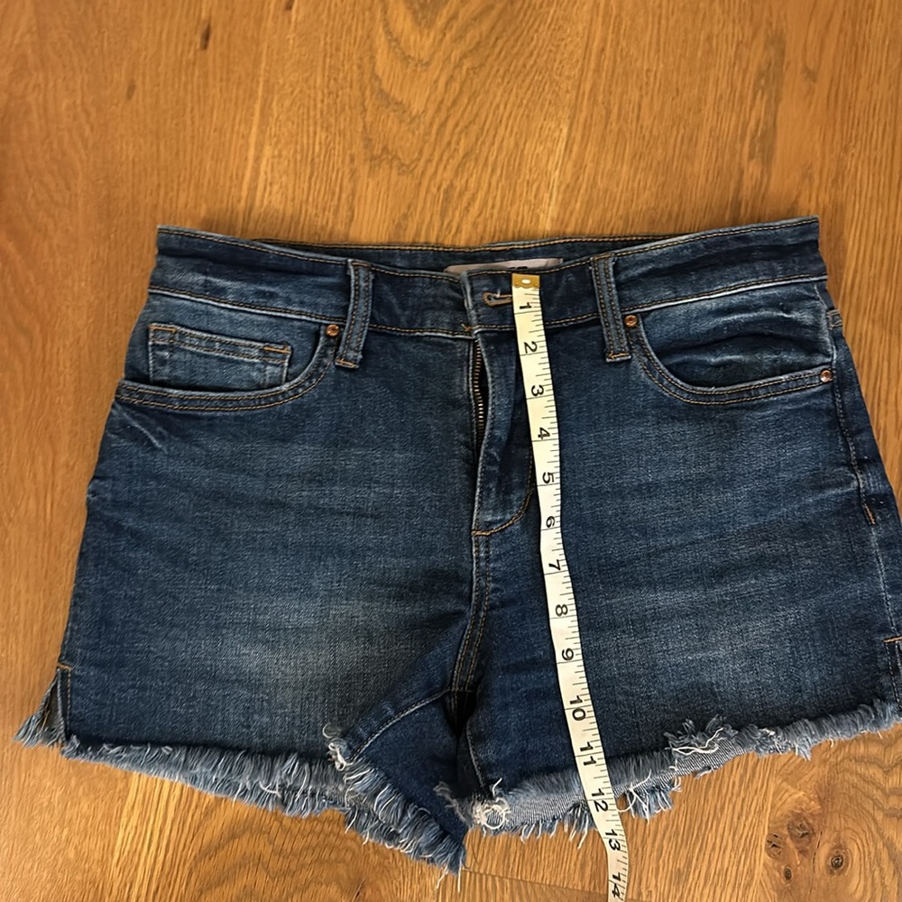 Joe’s cut off denim shorts Size 28 - Picture 8 of 9